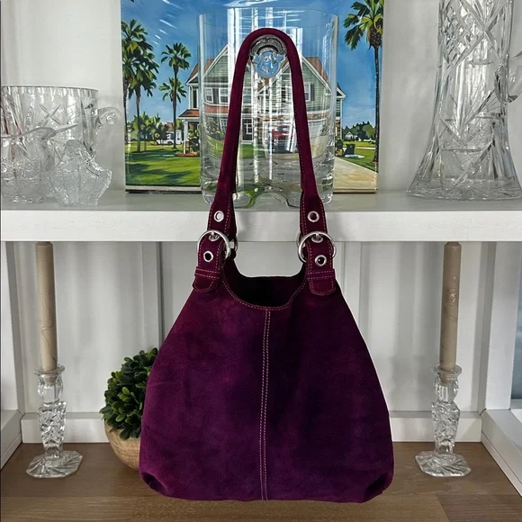 Authentic Vintage Prada Suede Triangle Logo Tote Bag –Plum color– Made in Italy - Picture 2 of 12